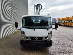 Multitel MJ201 Nissan Cabstar 35.12 NT400