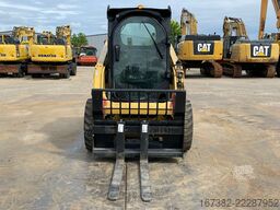 Caterpillar 226D3