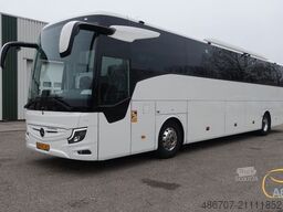 MERCEDES-BENZ Tourismo RHD, 55 Sitze, Euro 6