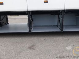 MERCEDES-BENZ Tourismo RHD, 55 Sitze, Euro 6