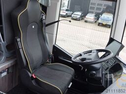 MERCEDES-BENZ Tourismo RHD, 55 Sitze, Euro 6