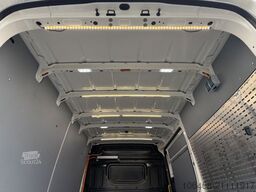 VOLKSWAGEN Crafter Kasten 35 *AHK*KAMERA*STANDHEIZUNG*NAVI*