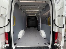VOLKSWAGEN Crafter Kasten 35 *AHK*KAMERA*STANDHEIZUNG*NAVI*