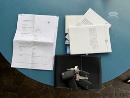 VOLKSWAGEN Crafter Kasten 35 *AHK*KAMERA*STANDHEIZUNG*NAVI*