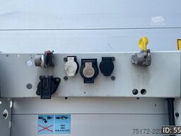 Schmitz Cargobull SCB*S3T / Disk brakes / Huckepack
