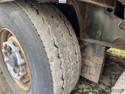 Krone Curtain-Side Trailer