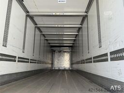 Schmitz Cargobull with refrigeration/freezing unit