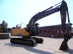 Volvo EC 220 E L