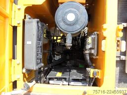Volvo EC 220 E L
