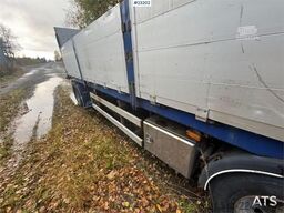 Istrail 3-axle flatbed trailer
