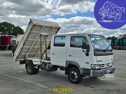 Nissan Cabstar 120cv dc benne