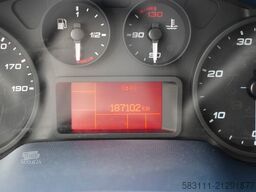 IVECO DAILY 35-160 / KONTENER 4,2 M / WINDA-750kg / BL