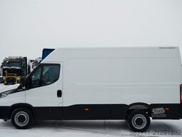 IVECO DAILY 35-140 / BLASZAK / FURGON / HI-MATIC  