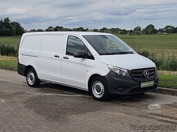 MERCEDES-BENZ VITO 111