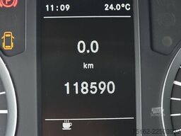 MERCEDES-BENZ VITO 111