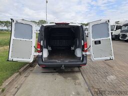 MERCEDES-BENZ VITO 111