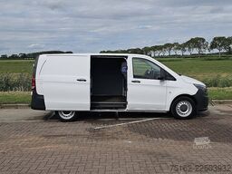 MERCEDES-BENZ VITO 111