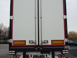 SCHMITZ CARGOBULL SKO 24/L FP 45 Carrier HE 19/Doppelst./Trennwand