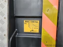Volvo FL240 4x2 Ladeborwand