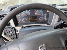 Volvo FL240 4x2 Ladeborwand