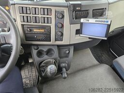 Volvo FL240 4x2 Ladeborwand