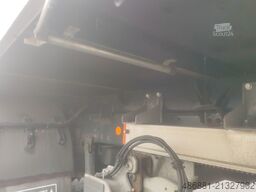 IVECO EUROCARGO 180E