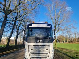 Volvo FH Middle East Specs Volvo FH 420 9 paarden, mi...