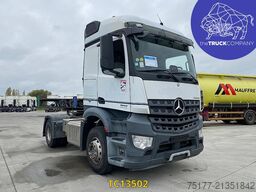 Mercedes-Benz Arocs 1943