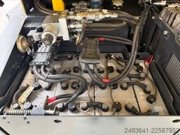 Combilift CBE3000 TRIPLEX 6500 POSITIONER