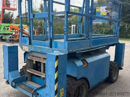 Genie GS 2668 RT 10m Diesel Scherenarbeitsbühne