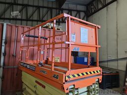 JLG 3246ES