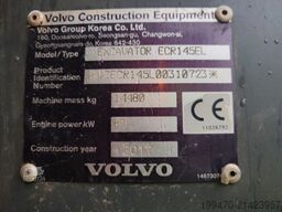 Volvo ECR145EL with Steelwrist rototilt and 2 buckets
