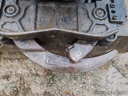 Volvo ECR145EL with Steelwrist rototilt and 2 buckets