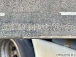 Schmitz Cargobull SAF AXLES, LIFT AXEL, DISC BRAKES, AIR SUSPENSION
