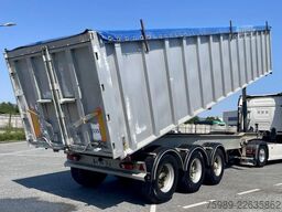 Fruehauf grain transport 46m 3 3 axels , ABS
