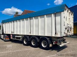 Benalu BENALU 56m3 , 5940kg tara, Air suspension