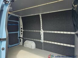 Renault Master 2.3 DCI 150 Autom. Möbeltransporter Klima