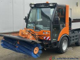 Multicar Tremo X56 Winterdienst Streuer + Besen NUR8568KM