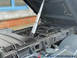 Multicar Tremo X56 Winterdienst Streuer + Besen NUR8568KM