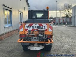 Multicar Tremo X56 Winterdienst Streuer + Besen NUR8568KM