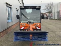 Multicar Tremo X56 Winterdienst Streuer + Besen NUR 10TKM