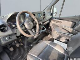 MERCEDES-BENZ Sprinter 215 CDI *DoKa*Klima*AHK*Leder*MBUX*