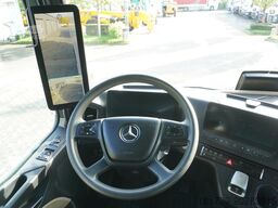 Mercedes-Benz Actros 2545 MP5 / KRONE 18 EPAL box body