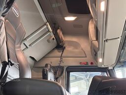 IVECO S-WAY 570 uff. Italia- FULL OPT.+ACCIAI