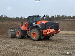 Hitachi ZW310-6 wheel loader w/ lever control, weight and