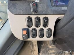 Komatsu WA320-8E0 wheel loader w/ lever steering and a buc