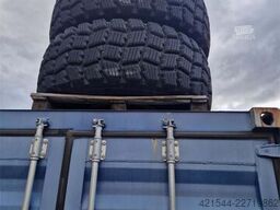 Komatsu WA320-8E0 wheel loader with lever steering, winter