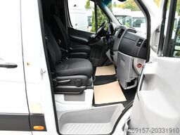 MERCEDES-BENZ Sprinter 316 CDI Kasten L2H2 Regalsystem