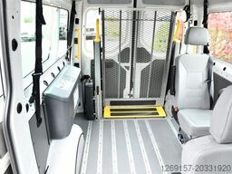 VOLKSWAGEN Crafter Bus/Kombi 35 FWD L2H2 Behindertengerecht