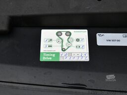 VOLKSWAGEN Crafter Bus/Kombi 35 FWD L2H2 Behindertengerecht